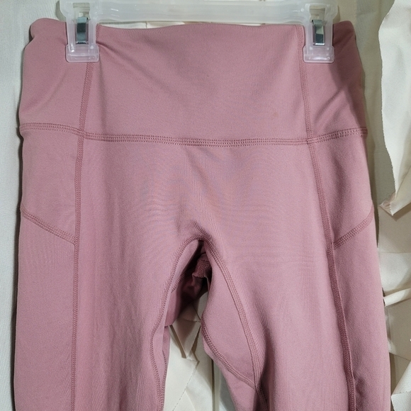 Free People Movement Out of Your League Leggings in Dark Pink XS Ruched Hem - Picture 6 of 10